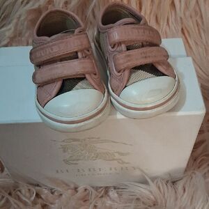 Burberry Kids Velcro Sneakers in Pink and White Size 17 Baby Sneakers